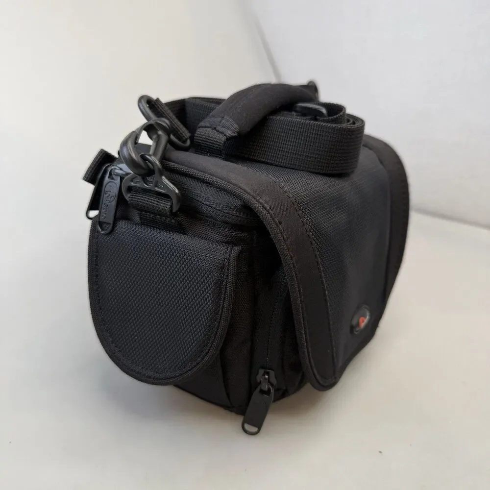 LowePro Edit 110 Protective Camera Bag Padded Carrying Case Black 8x6x4 EUC
